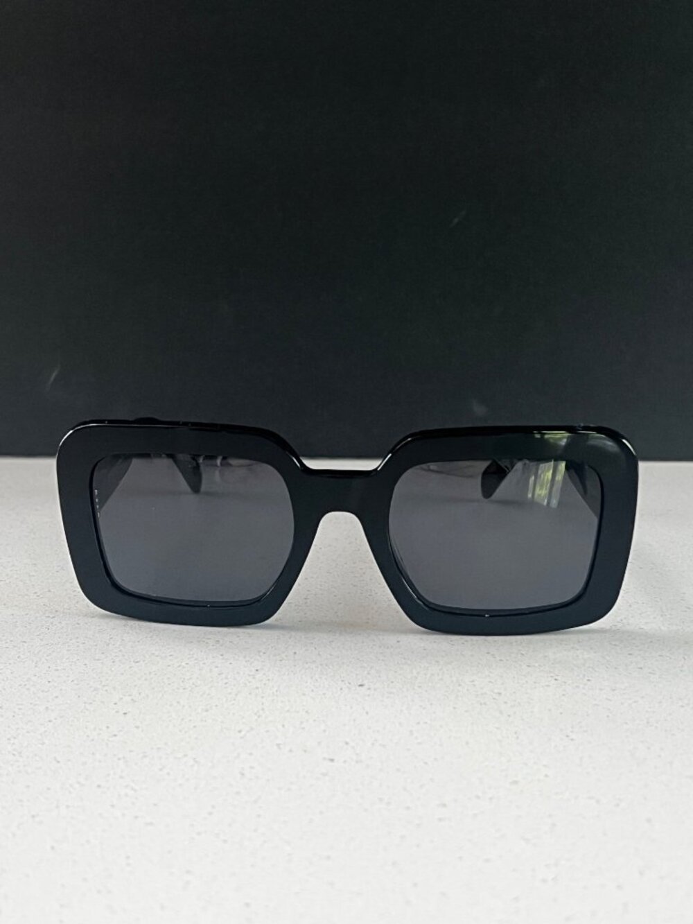 CELINE TRIOMPHE CL40304U 01A Black square sunglasses - Picture 3 of 9
